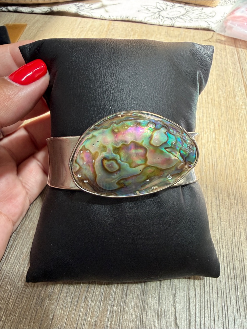 Abalone Shell Cuff Bracelet - Iridescent Colors - Picture 2 of 11